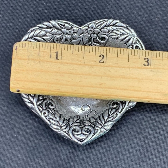 Vintage 19?9 Carson Pewter Trinket Dish Heart Design Pewter Dish - Picture 5 of 5